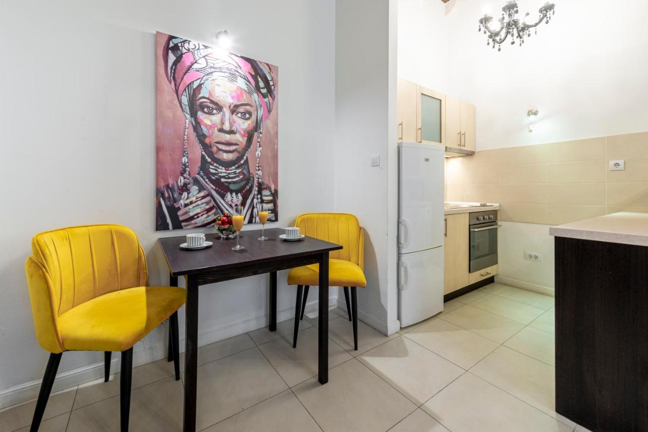 Niko, Appartement